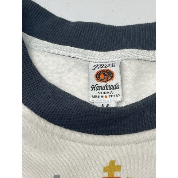 Tito’s Handmade Vodka Austin Texas Christmas Sweatshirt Size Adult Medium - Picture 6 of 16